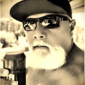 Meet your Posher, Larry